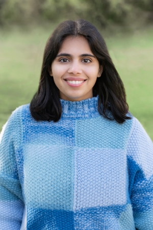 Headshot of Farah Merchant